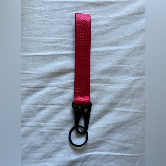 Supreme NEW wrist lanyard RED key chain keychain sports keys hook - Picture 4 of 7